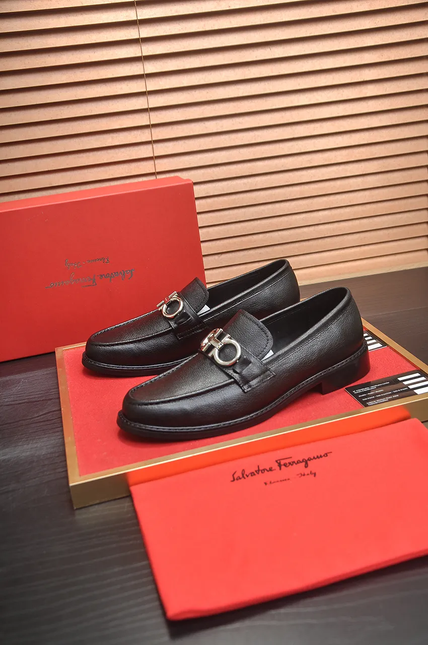 Men's shoes 💰460💶 [Ferragamo/Ferragamo] The latest model in the counter. Original imported open-sided high-quality cowhide hand-woven + imported 🐂 cowhide + original luxury metal buckle + original combined outsole. Comparison without pressure 38--45 (45 custom-made)